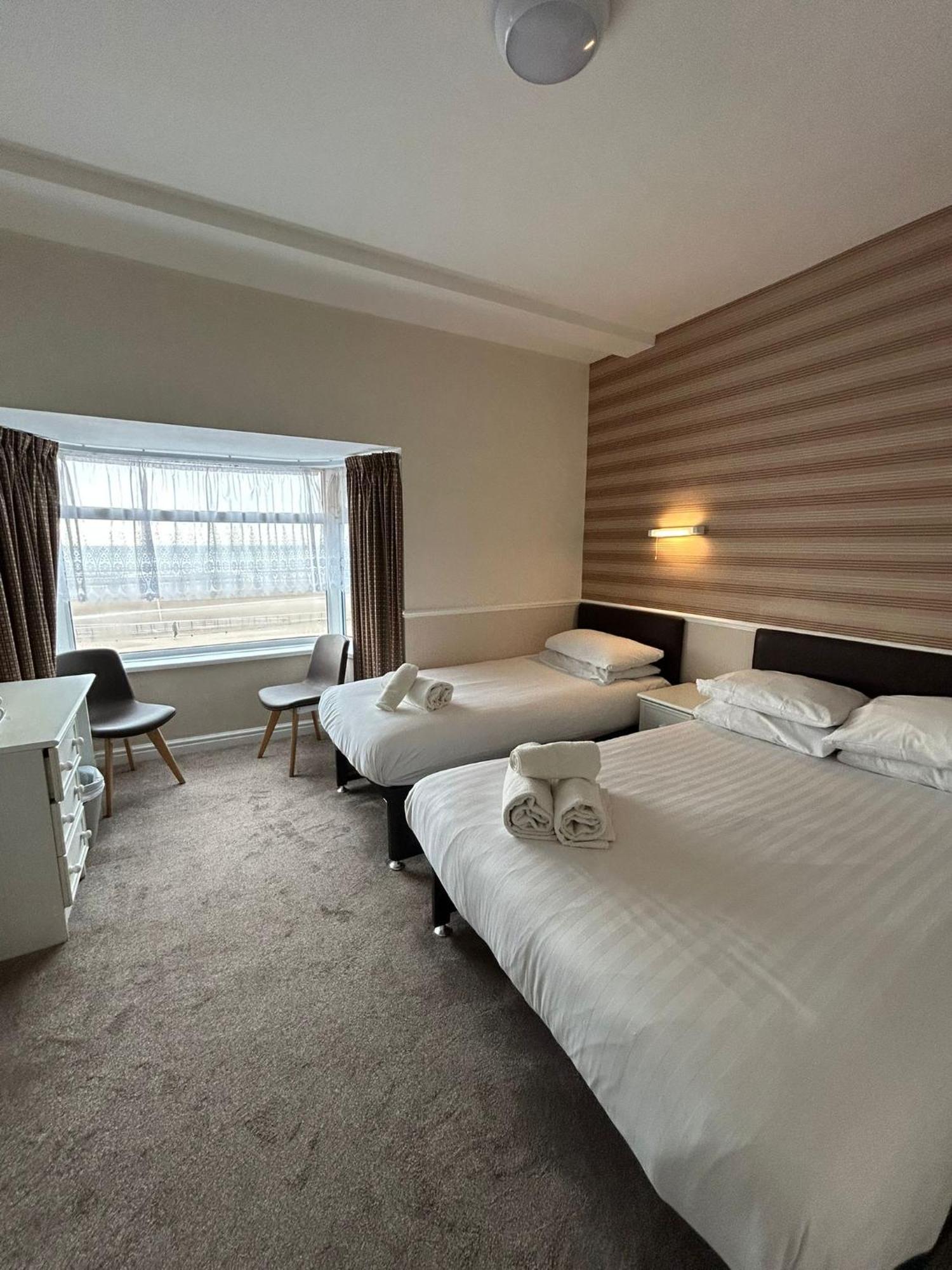 Lyndene Hotel Blackpool Kültér fotó